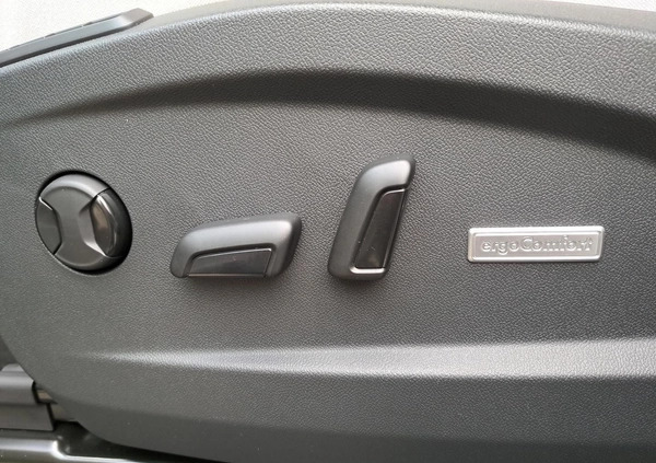Volkswagen ID.Buzz cena 248200 przebieg: 1, rok produkcji 2023 z Świebodzice małe 562